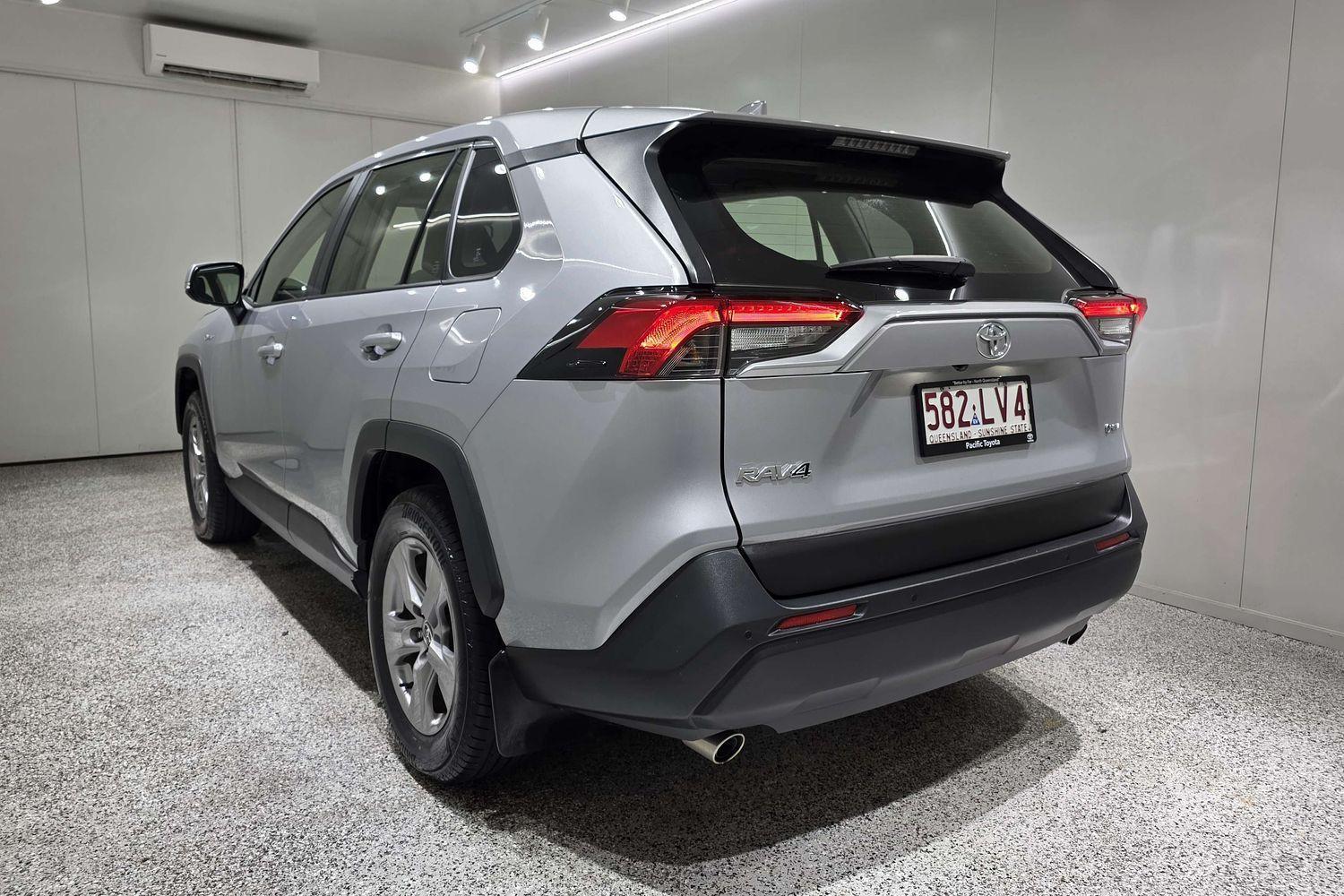 2024 Toyota RAV4 GX-2WD in Silver