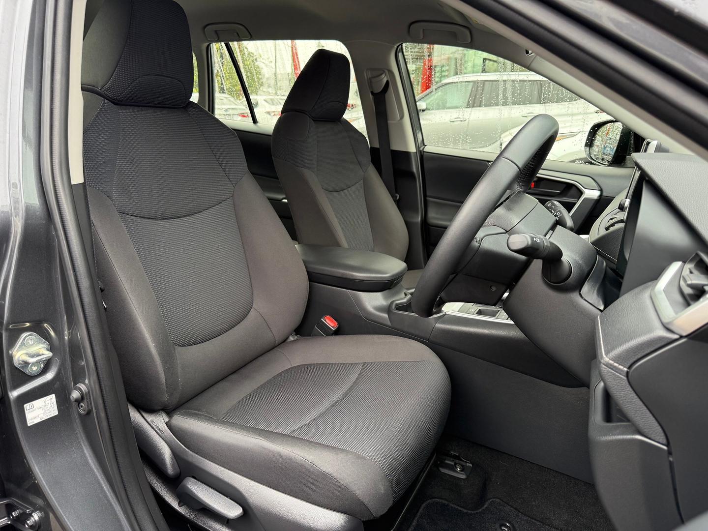 2025 Toyota RAV4 GX-2WD in Silver
