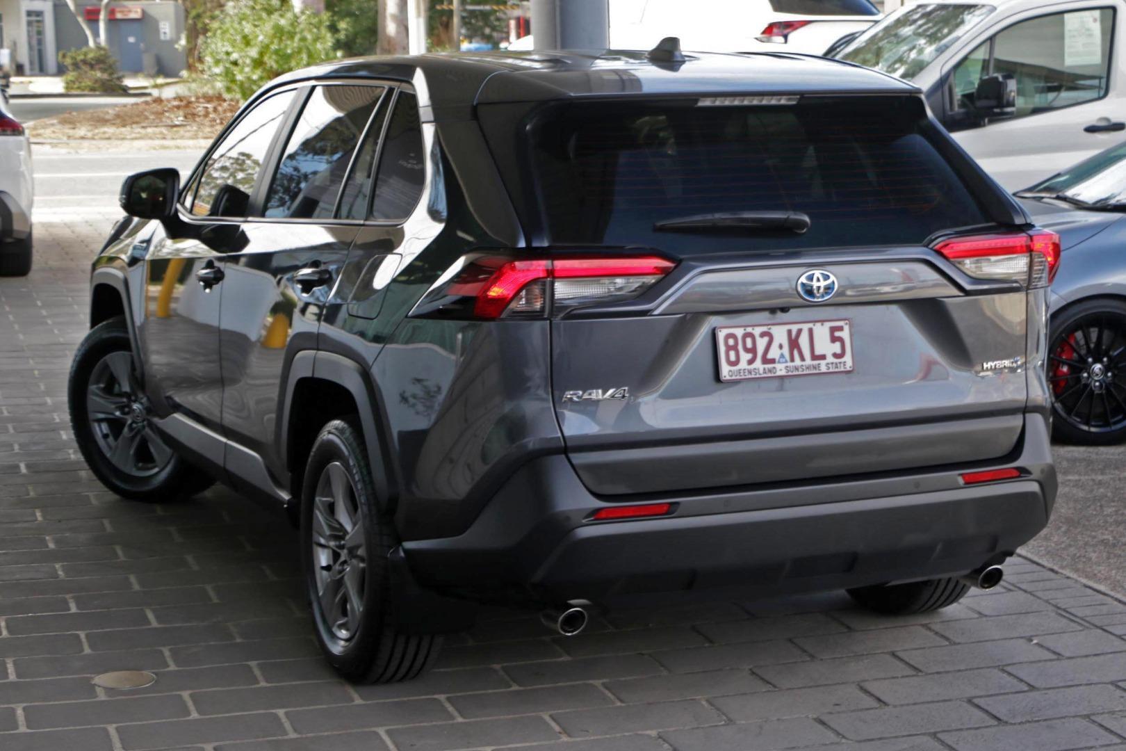 2024 Toyota RAV4 GX-2WD in Silver