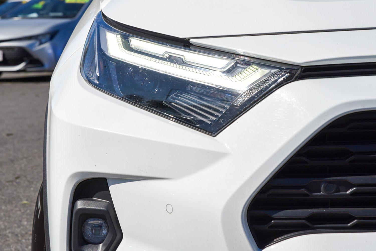 2024 Toyota RAV4 GX-2WD in White