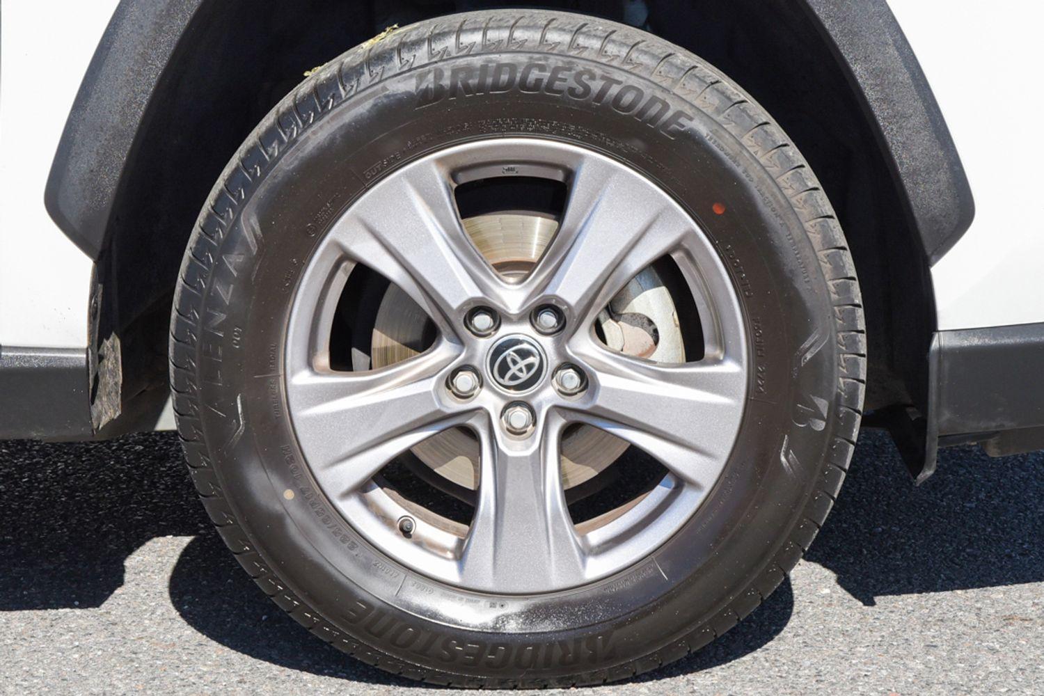 2024 Toyota RAV4 GX-2WD in White