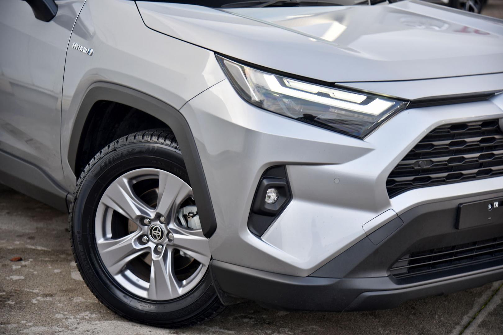 2024 Toyota RAV4 GX in Silver