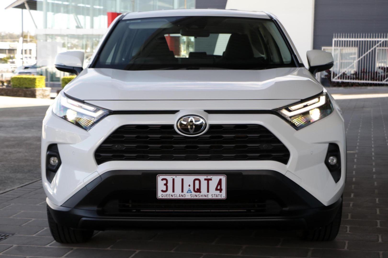 2025 Toyota RAV4 GX-2WD in White