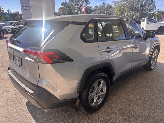 2025 Toyota RAV4 GX-2WD in Silver