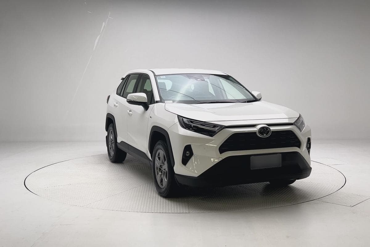 2025 Toyota RAV4 GX-2WD in White