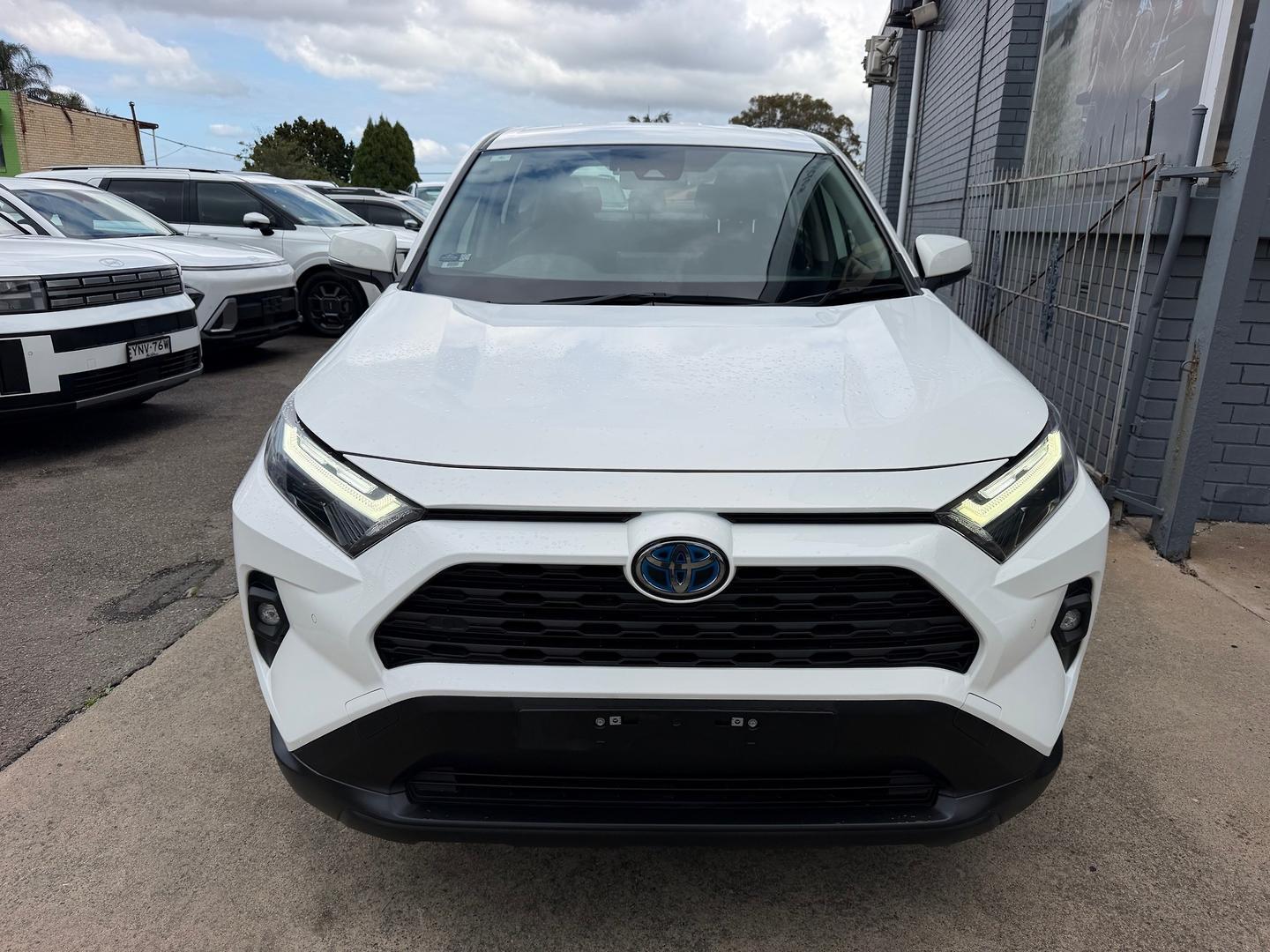 2024 Toyota RAV4 GX-2WD in White