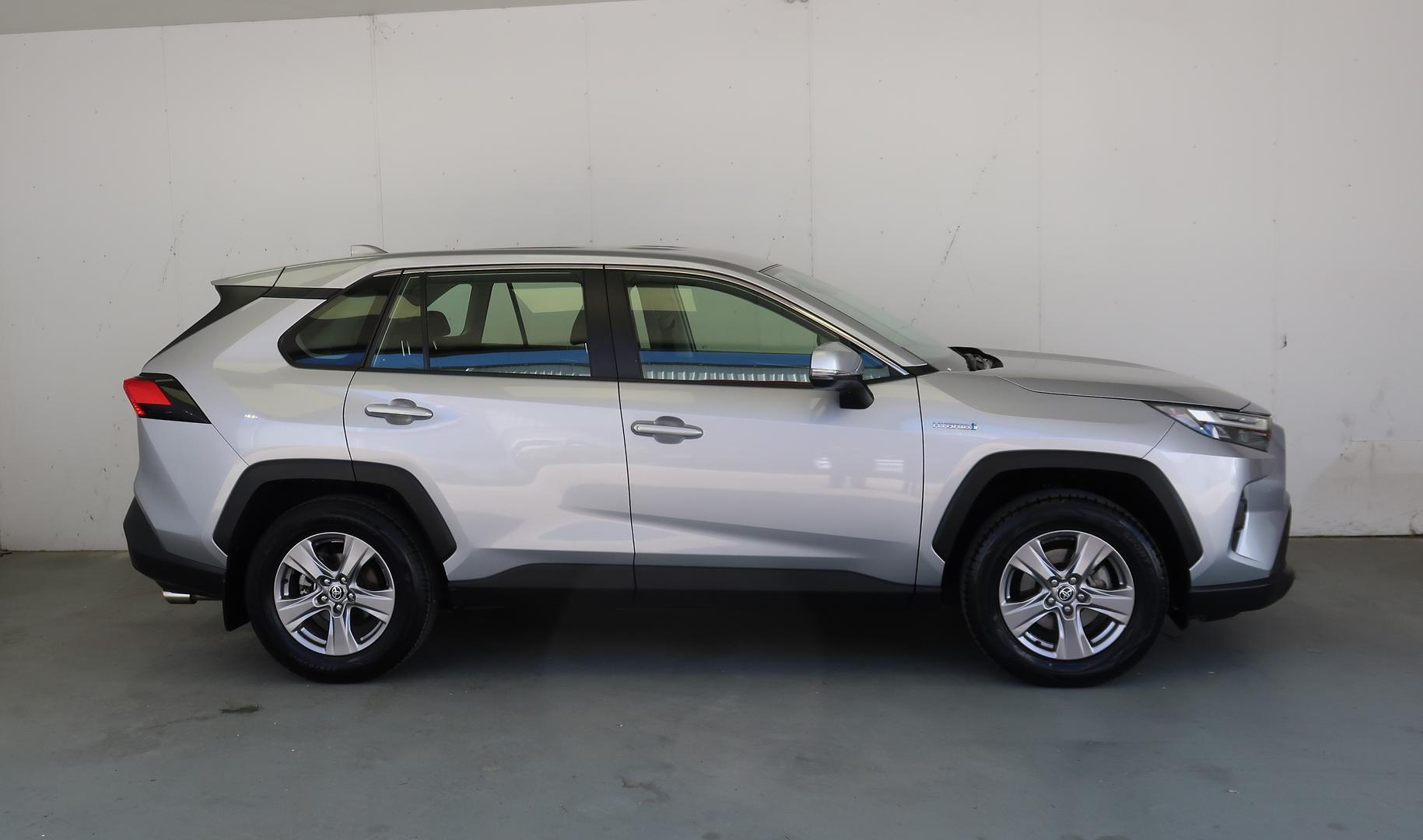 2024 Toyota RAV4 GX-2WD in Silver