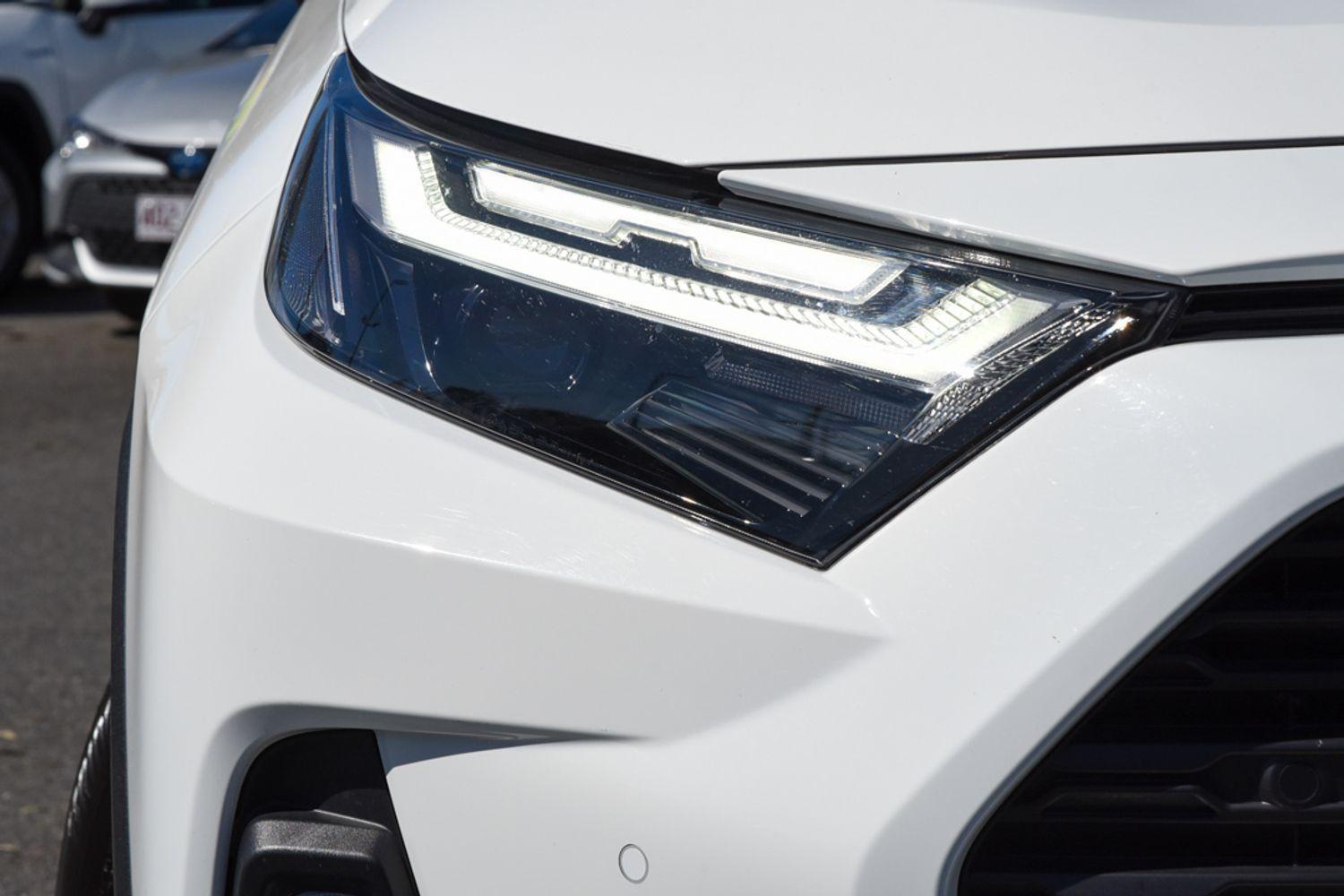 2024 Toyota RAV4 GX-2WD in White