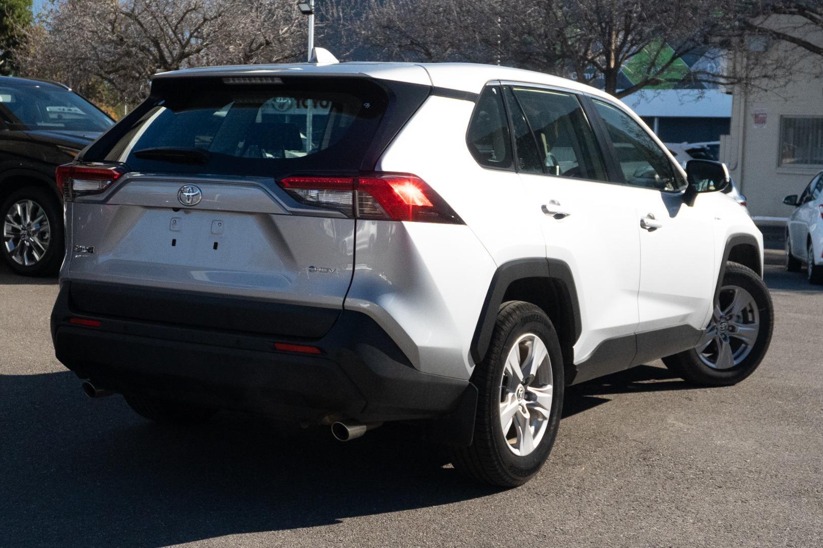 2025 Toyota RAV4 GX-2WD in Silver