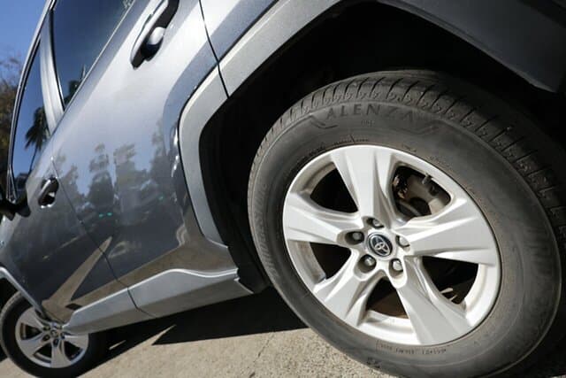 2021 Toyota RAV4 GX-2WD in Silver
