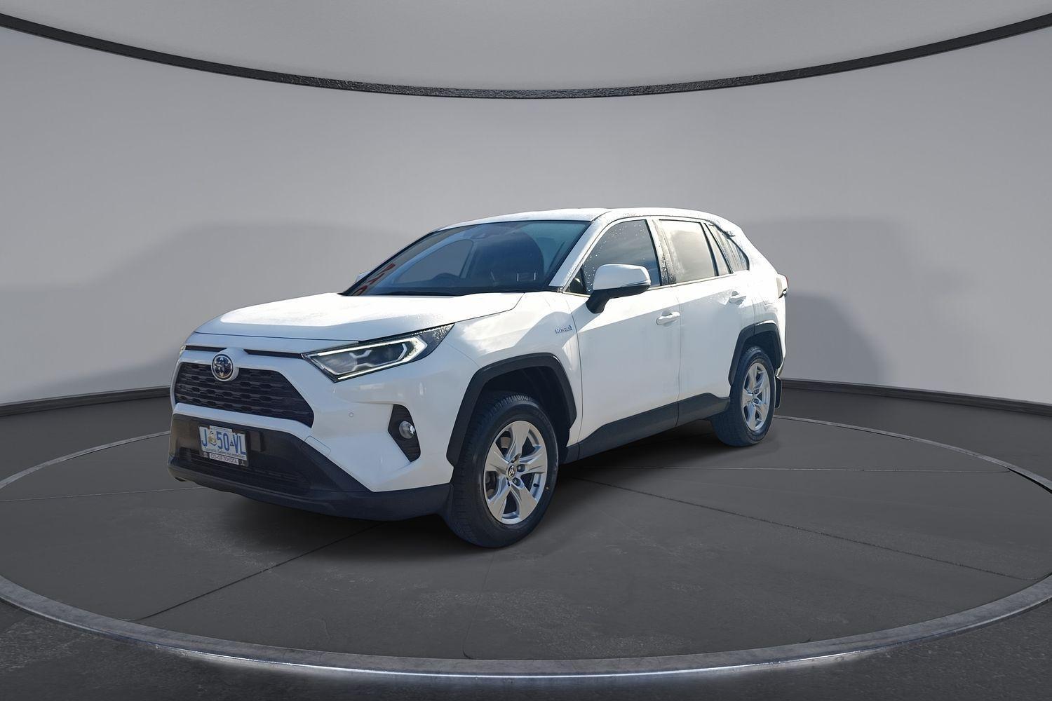 2021 Toyota RAV4 GX in White
