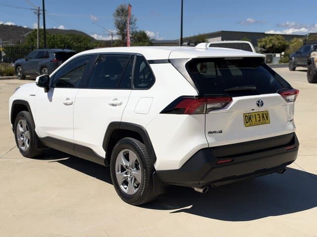 2024 Toyota RAV4 GX-2WD in White