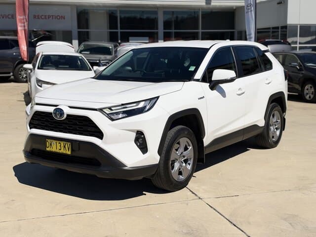 2024 Toyota RAV4 GX-2WD in White