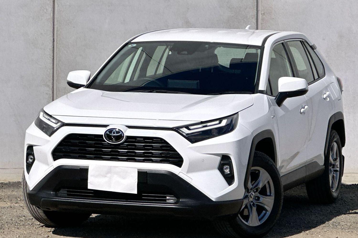 2025 Toyota RAV4 GX-2WD in White