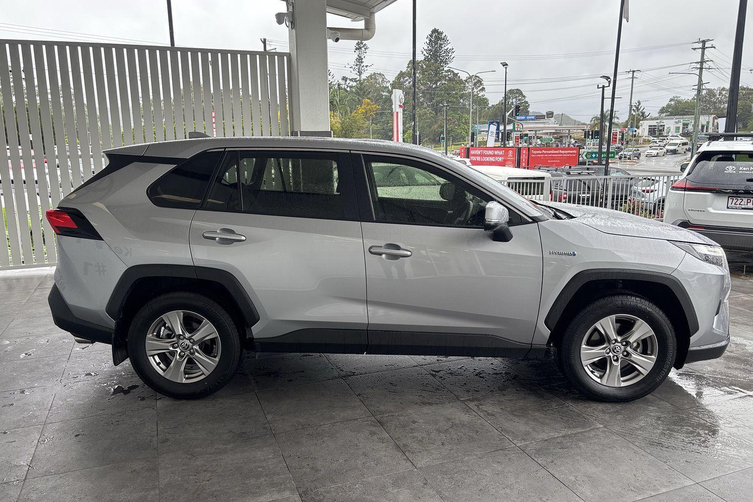 2024 Toyota RAV4 GX in Silver