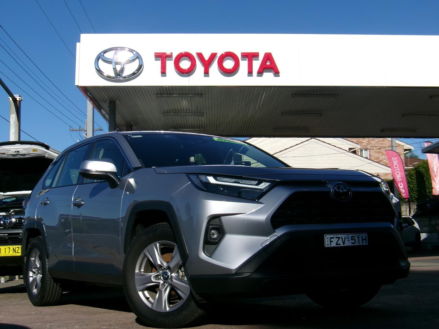 2025 Toyota RAV4 GX-2WD in Silver