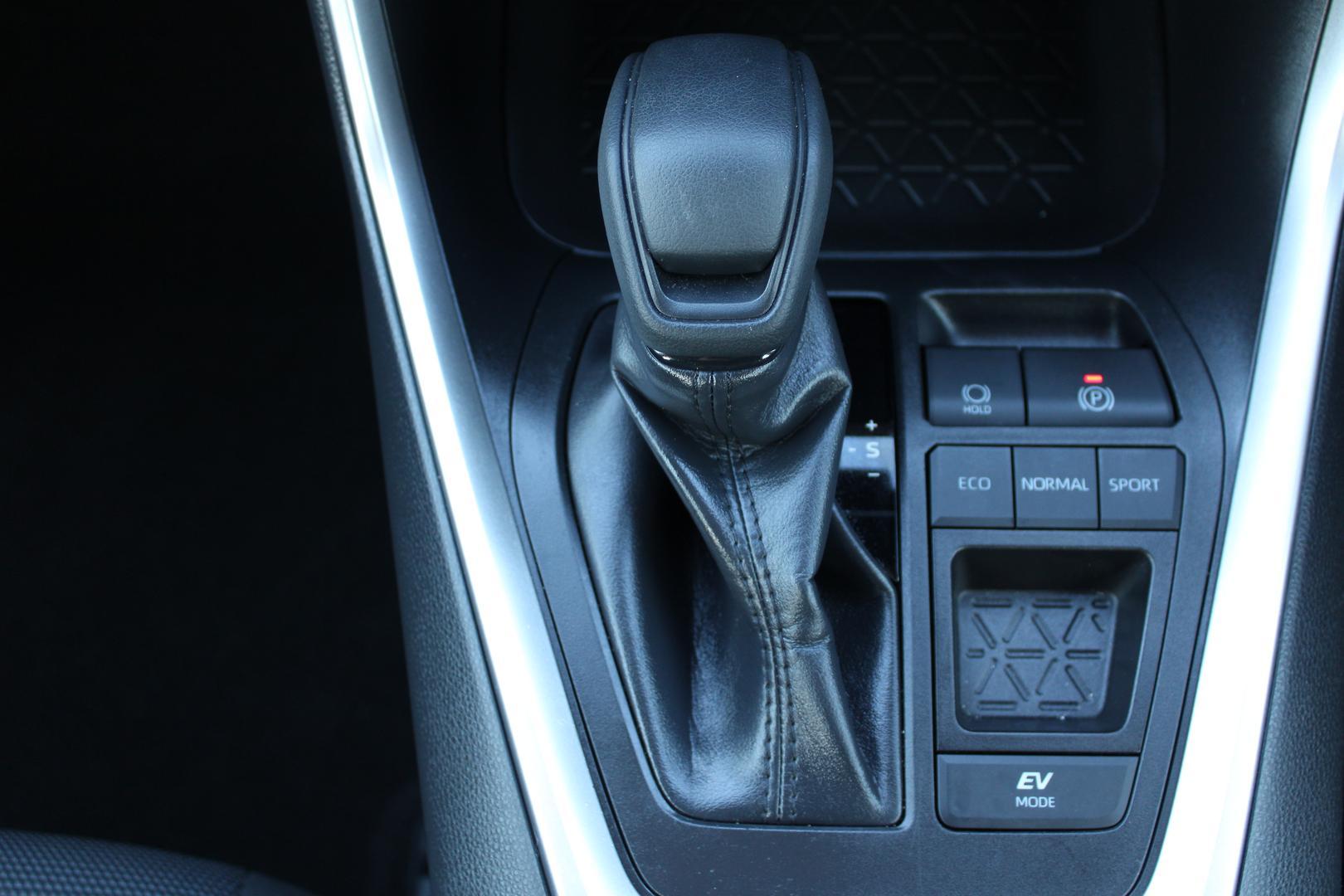 2025 Toyota RAV4 GX-2WD in Silver