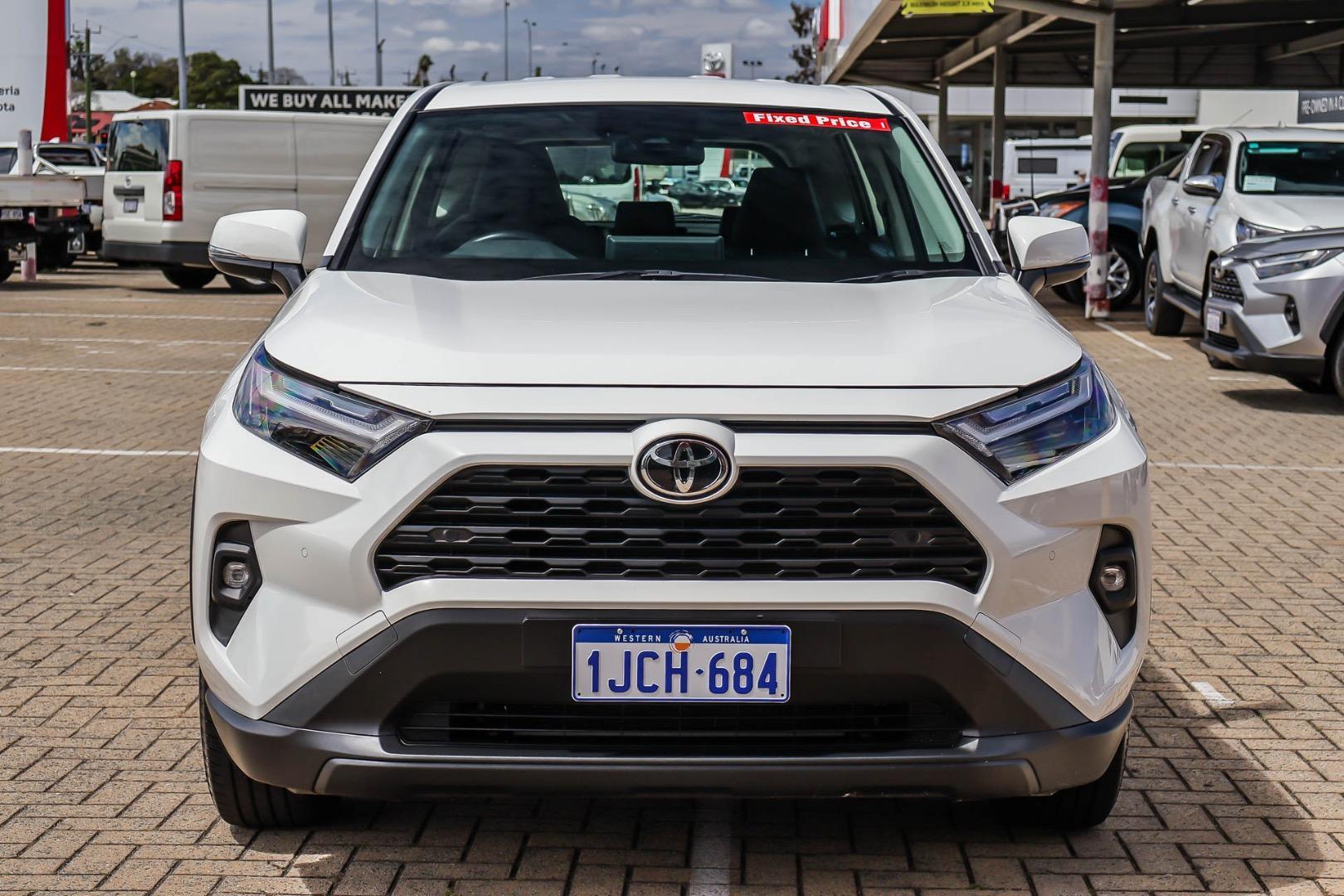 2025 Toyota RAV4 GX 2WD in White