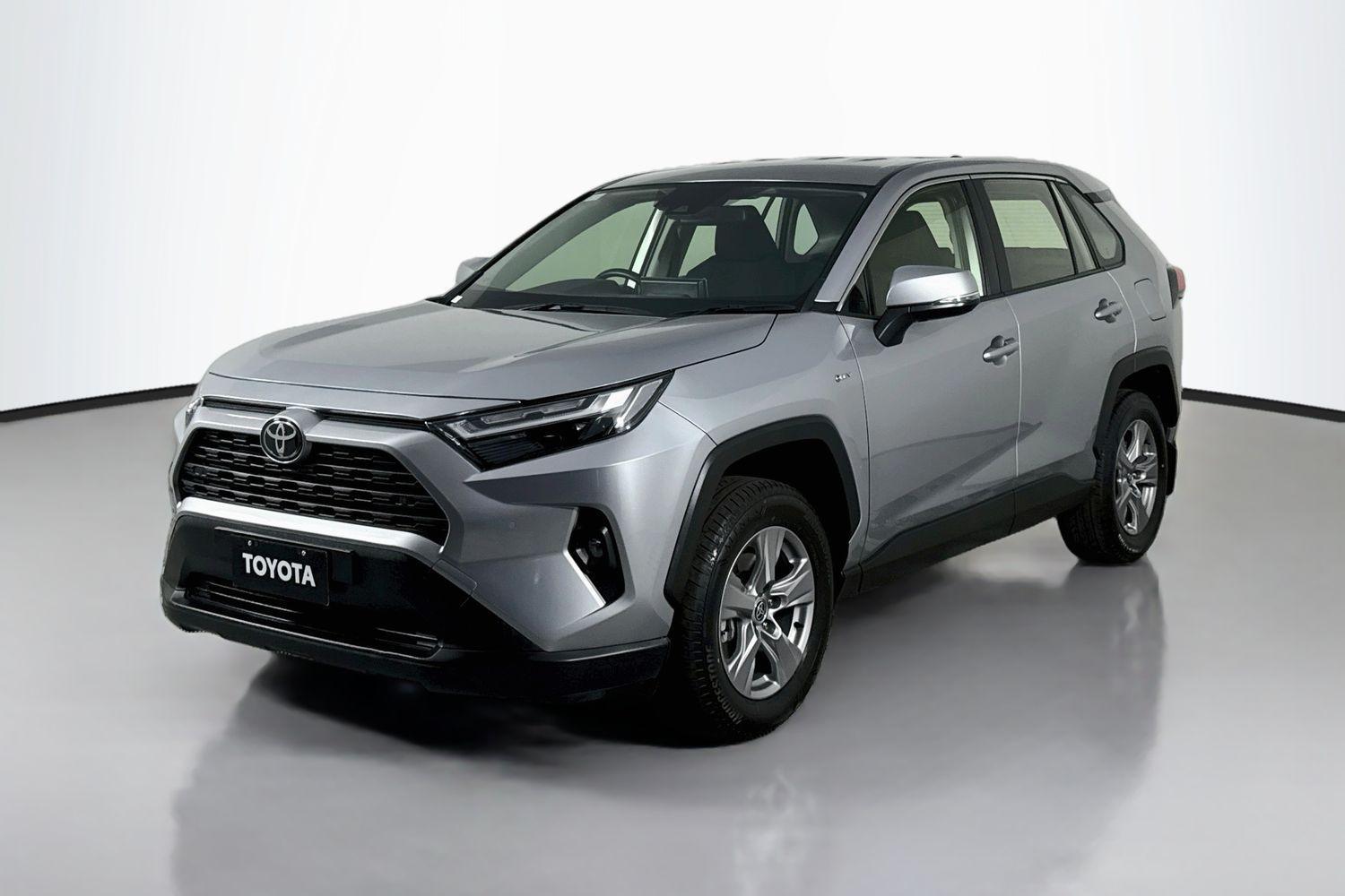 2025 Toyota RAV4 GX 2WD in Silver
