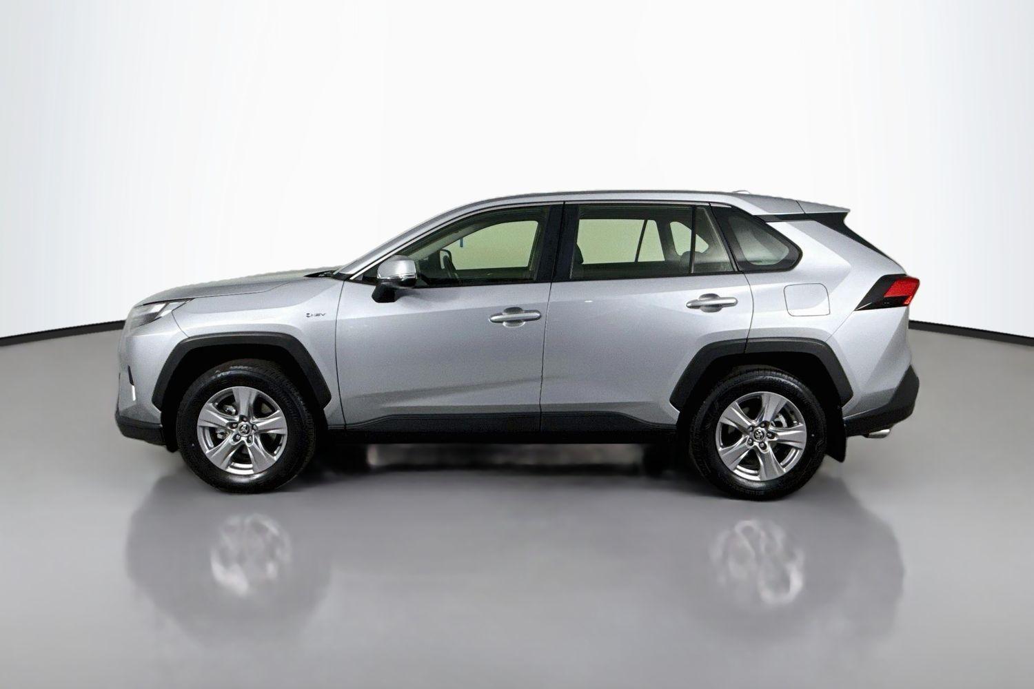2025 Toyota RAV4 GX 2WD in Silver