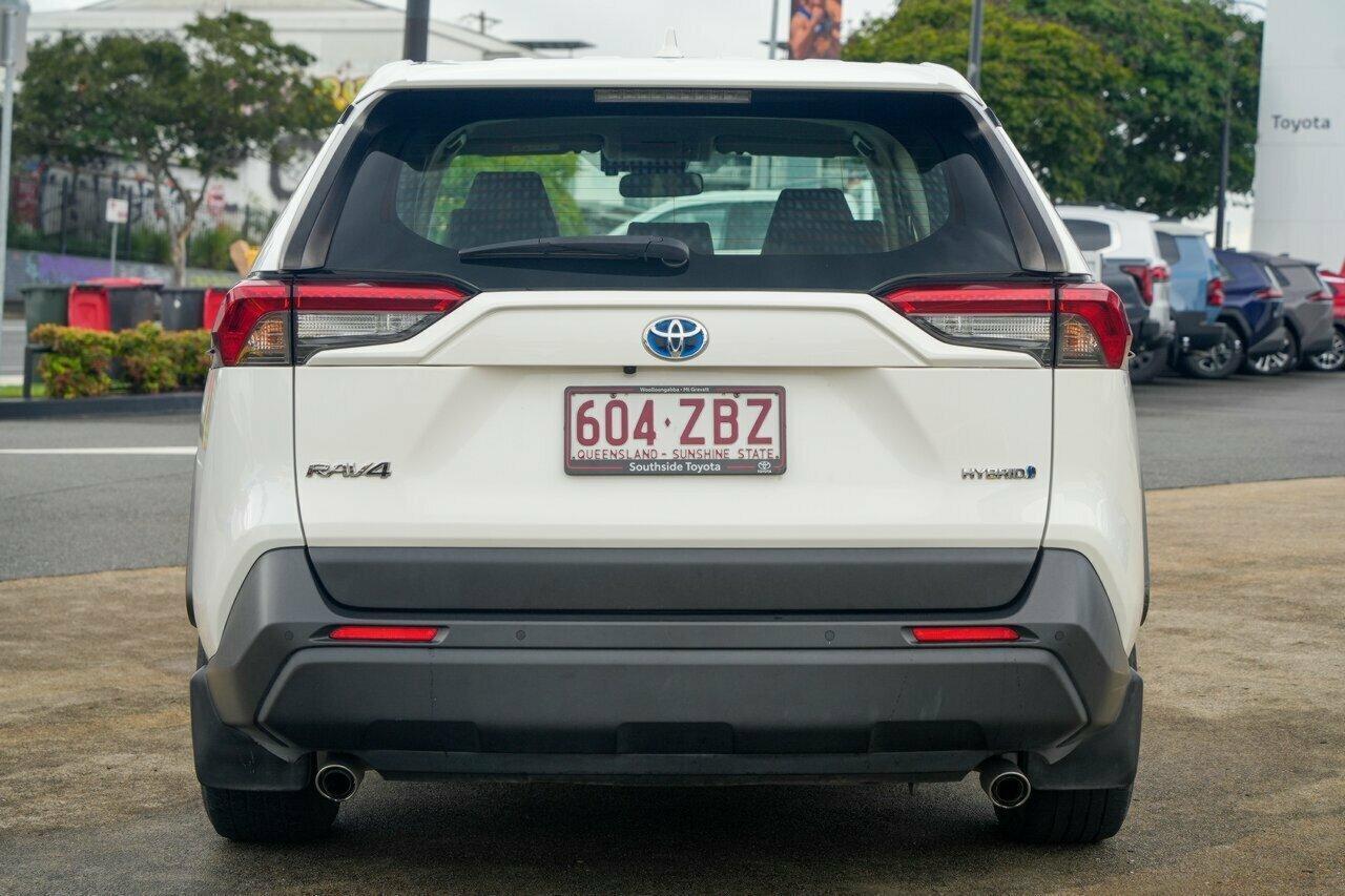 2019 Toyota RAV4 GX-2WD in White