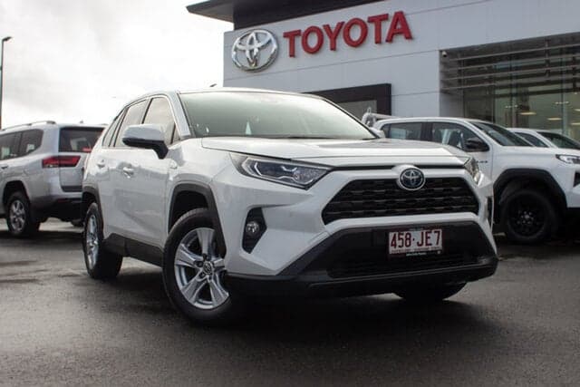 2021 Toyota RAV4 GX in White