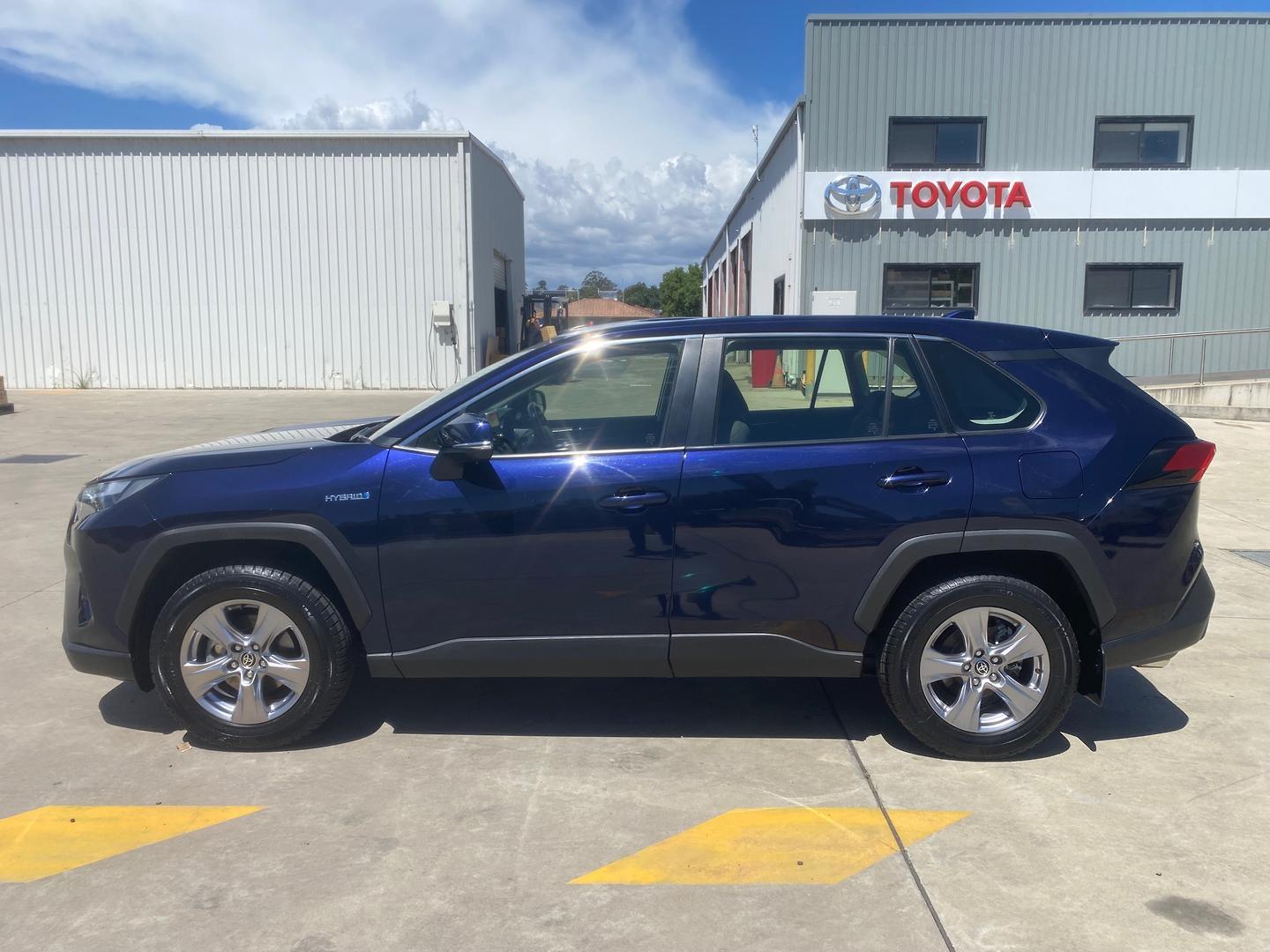 2022 Toyota RAV4 GX-2WD in Blue