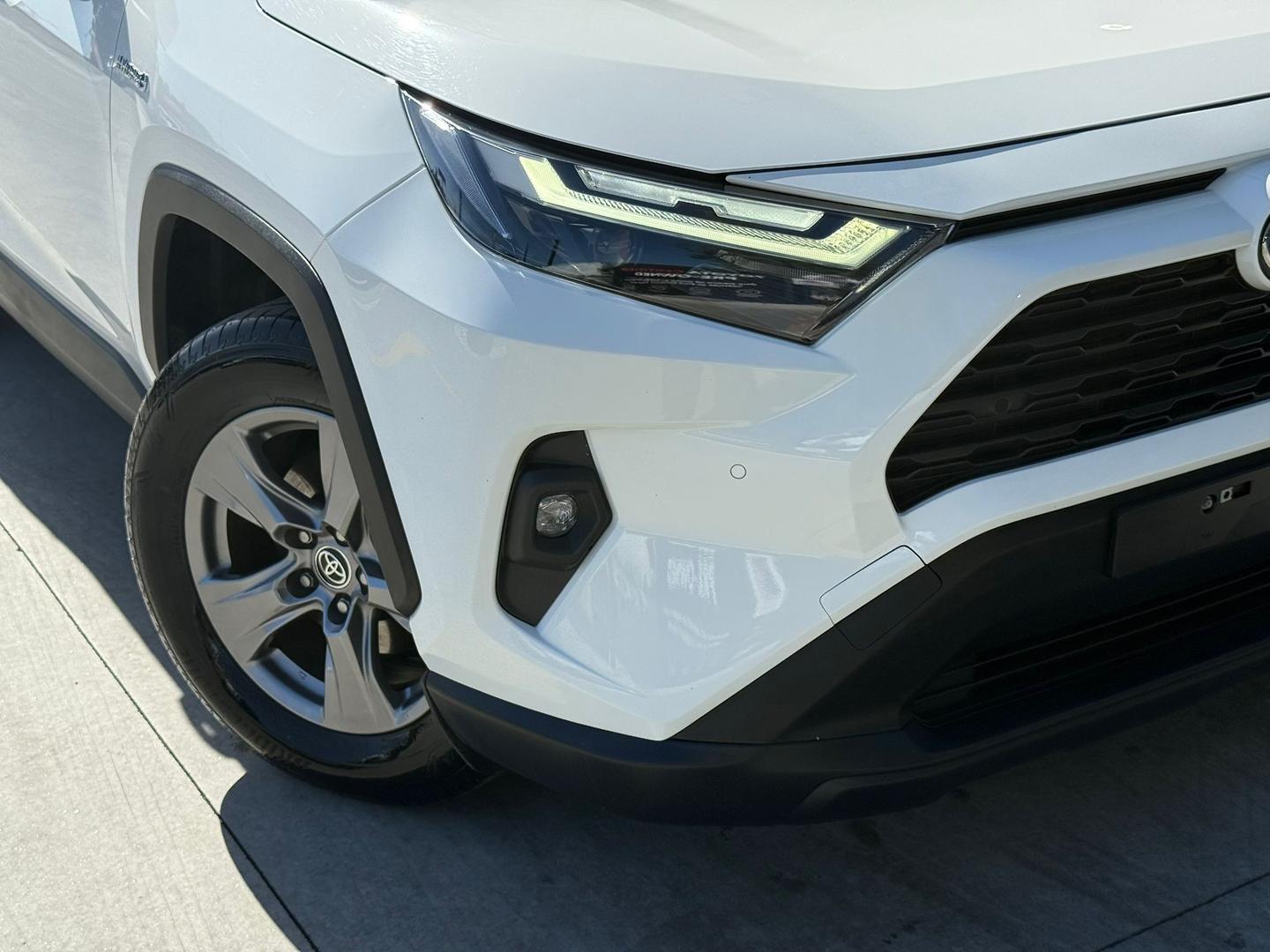 2023 Toyota RAV4 GX in White