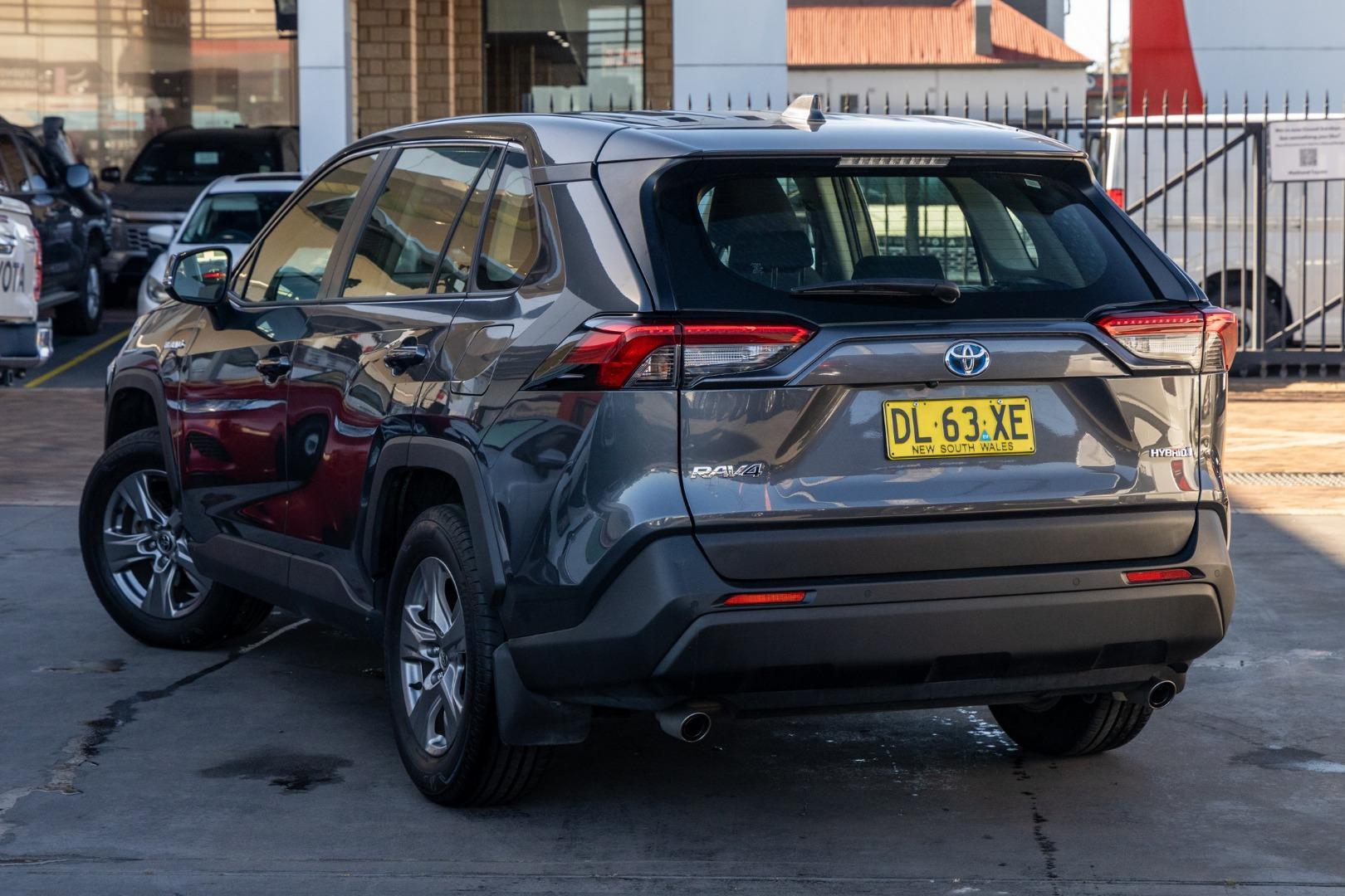 2024 Toyota RAV4 GX-2WD in Silver