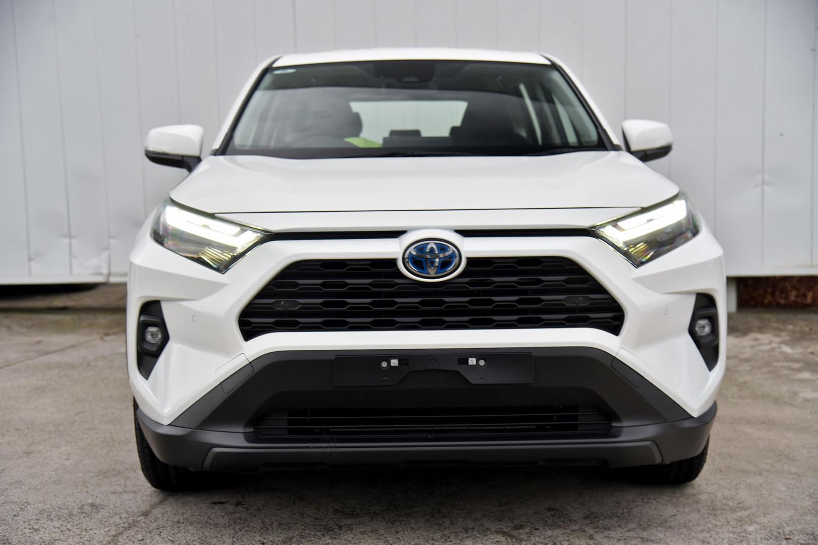 2024 Toyota RAV4 GX-2WD in White