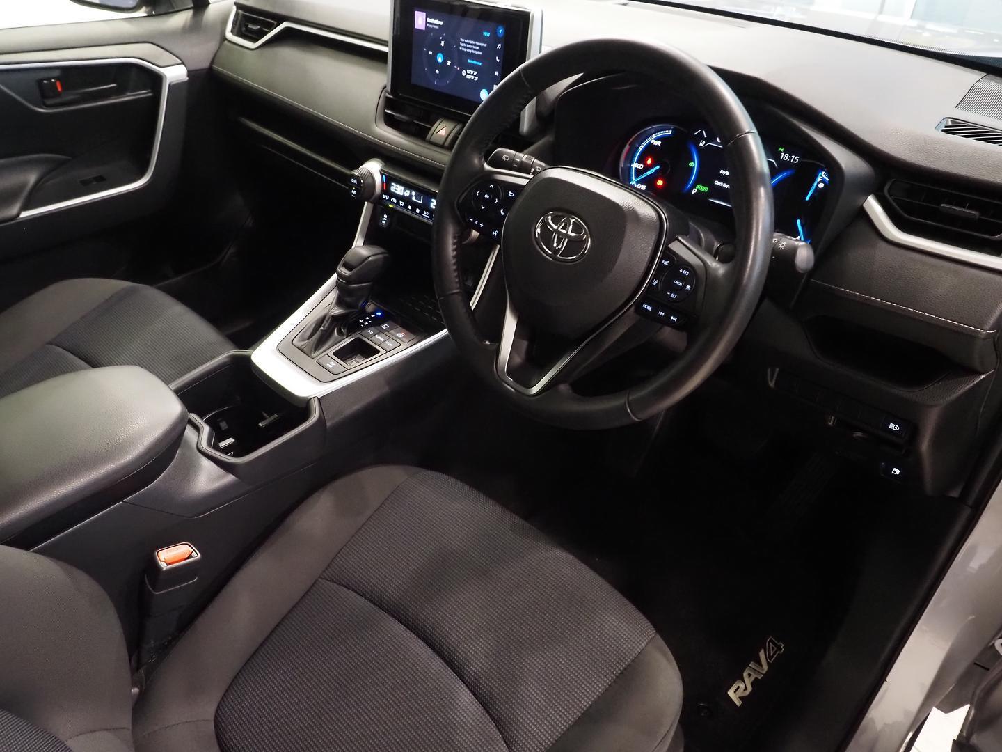 2024 Toyota RAV4 GX-2WD in Silver