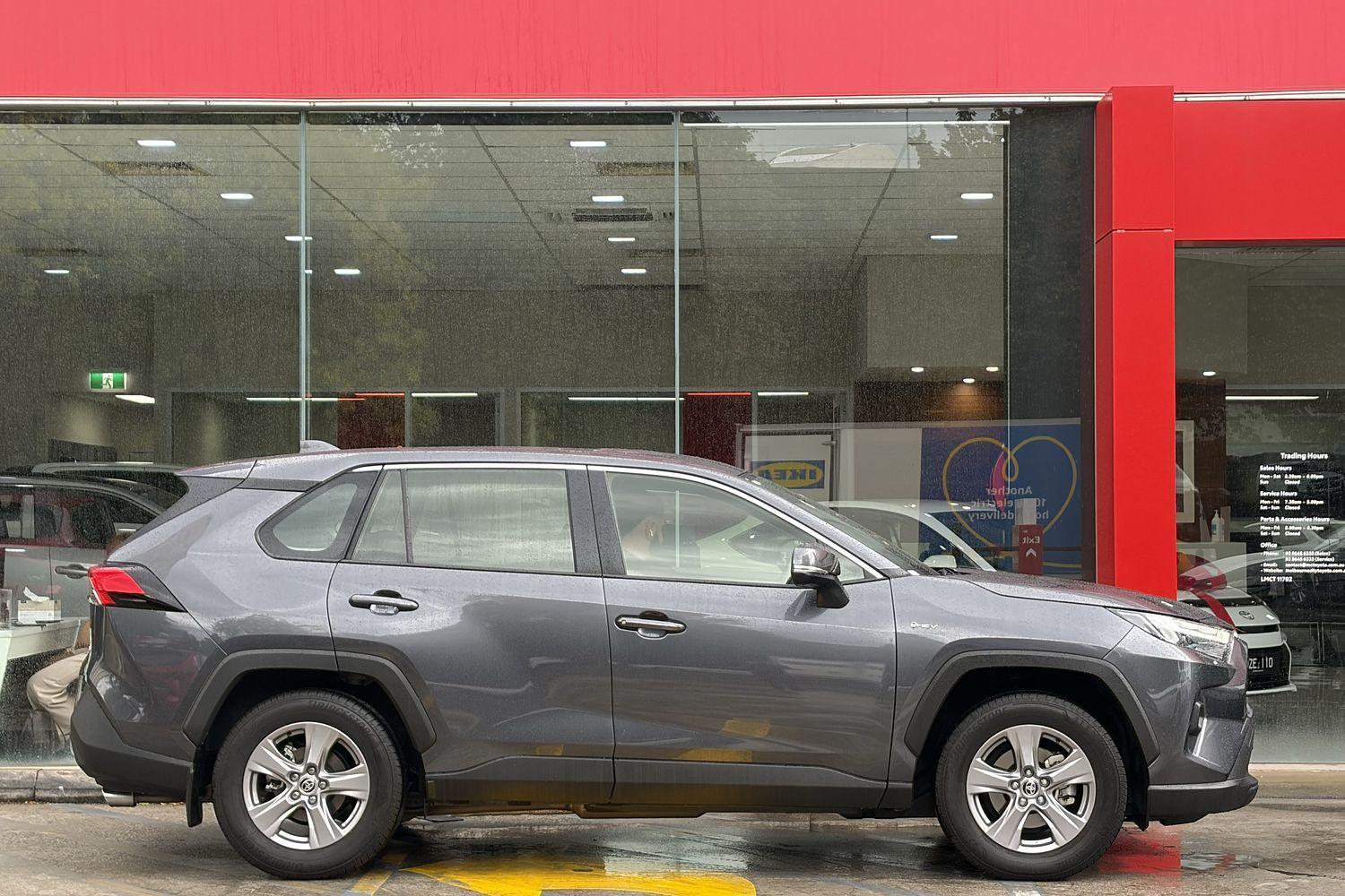2024 Toyota RAV4 GX-2WD in Silver