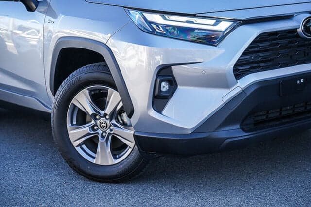 2025 Toyota RAV4 GX 2WD in Silver
