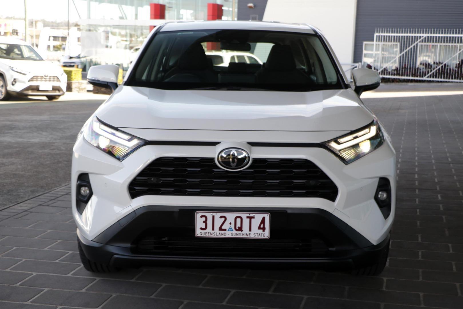 2025 Toyota RAV4 GX-2WD in White