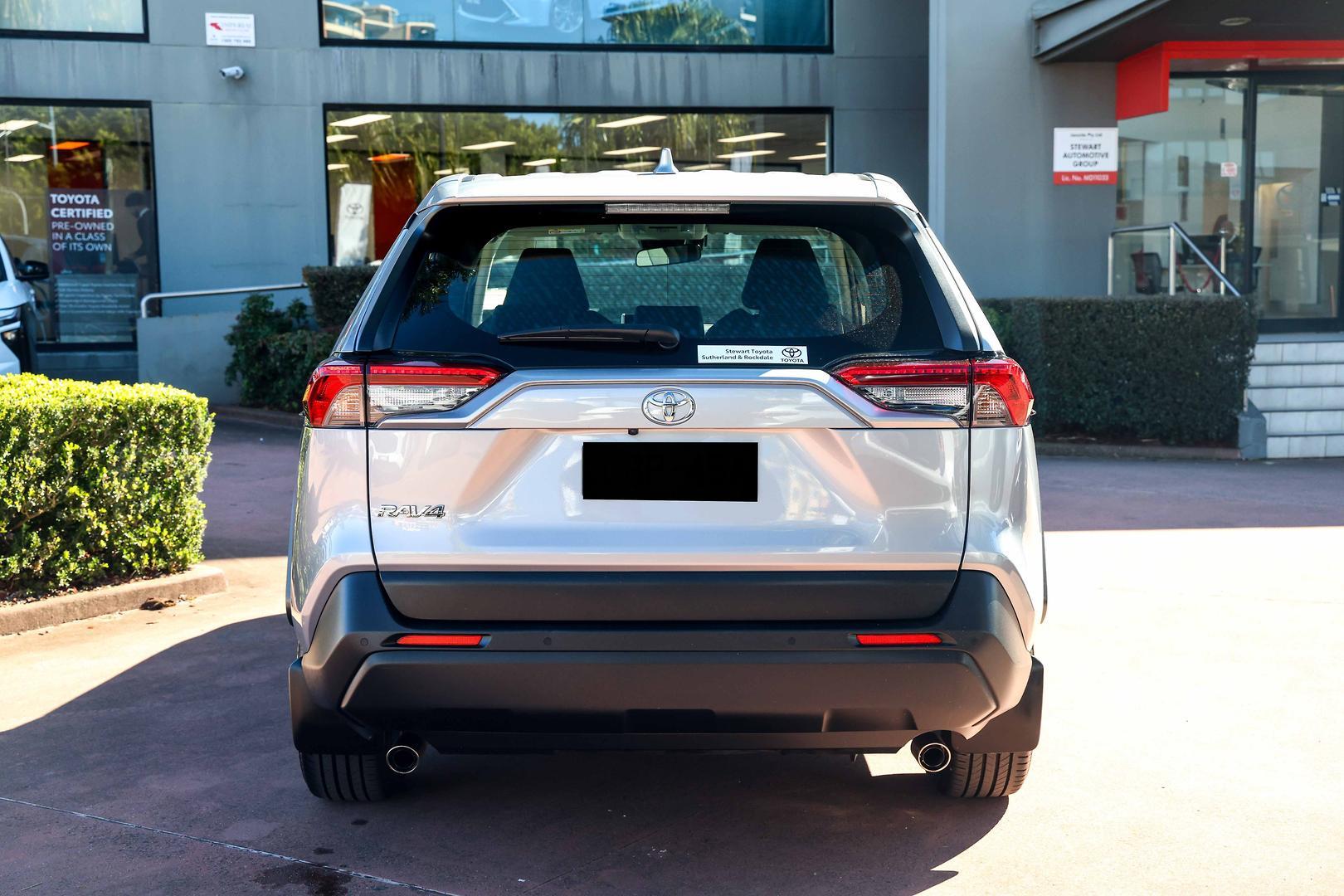 2025 Toyota RAV4 GX-2WD in White