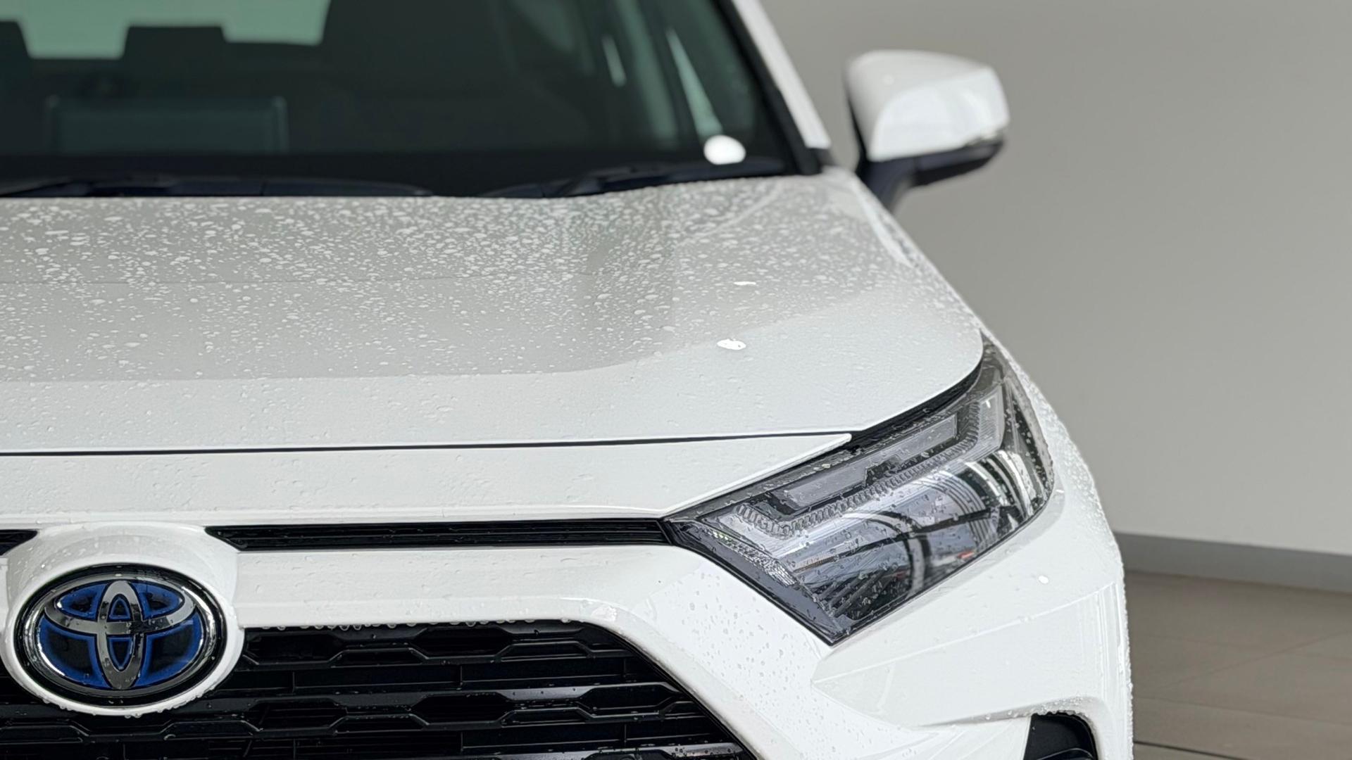2023 Toyota RAV4 GX in White