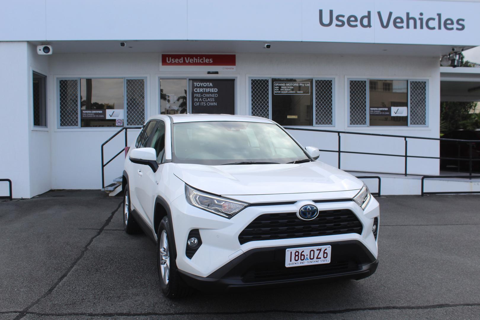 2021 Toyota RAV4 GX-2WD in White