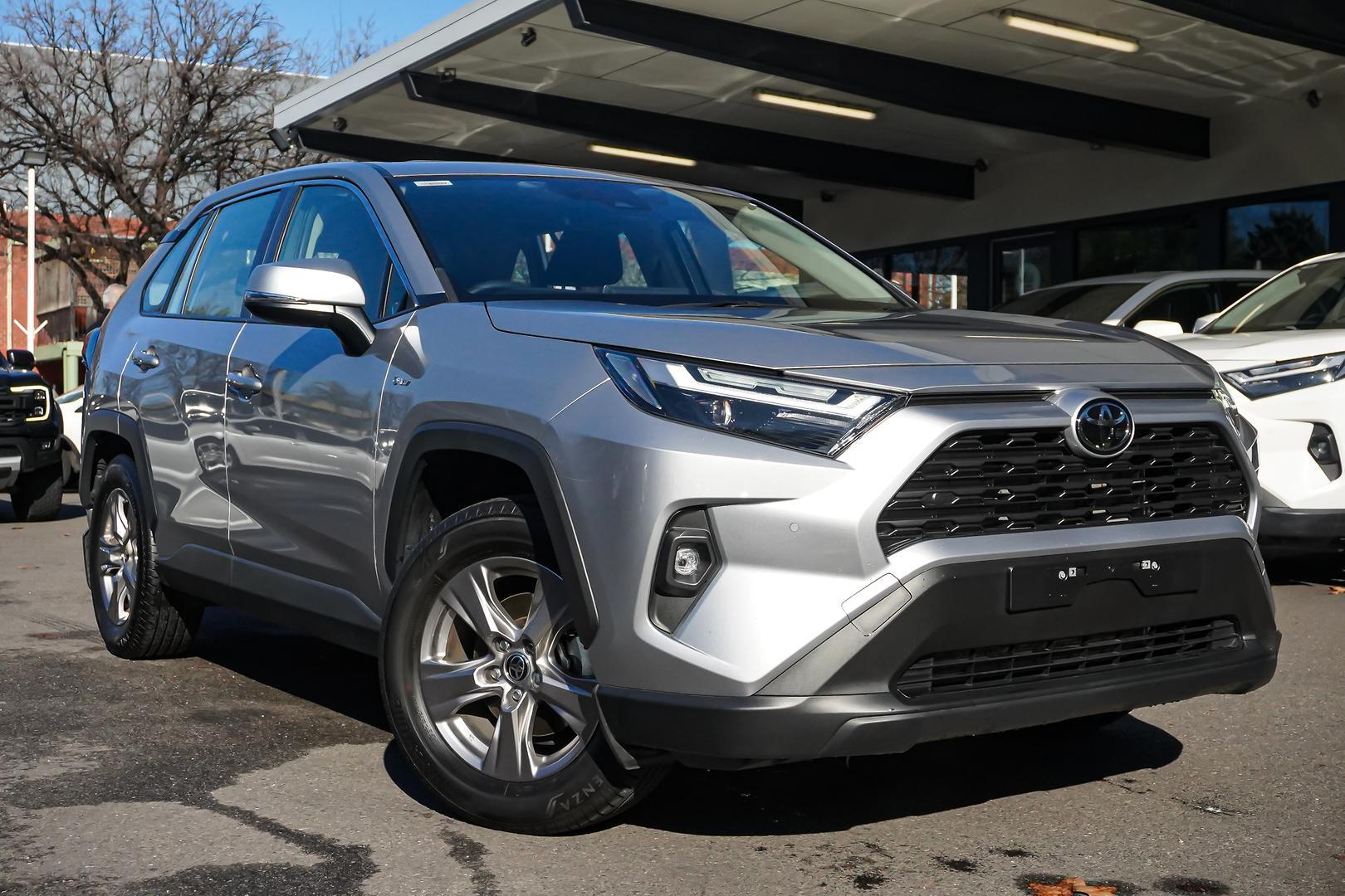 2025 Toyota RAV4 GX-2WD in Silver