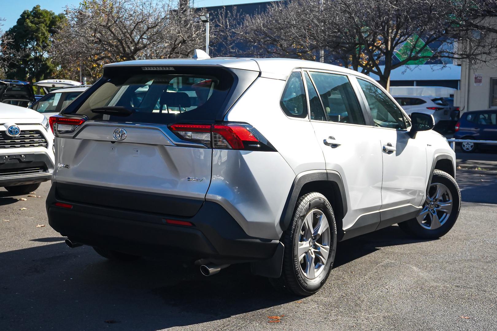 2025 Toyota RAV4 GX-2WD in Silver