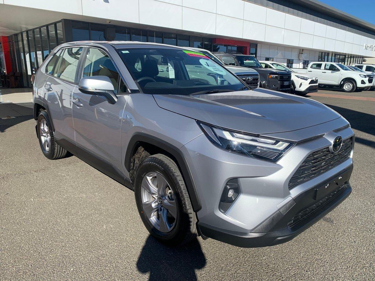 2025 Toyota RAV4 GX in Silver