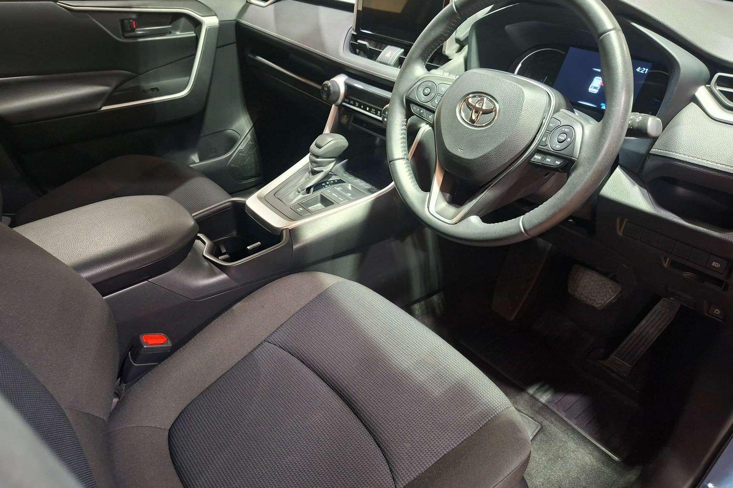 2025 Toyota RAV4 GX-2WD in Blue