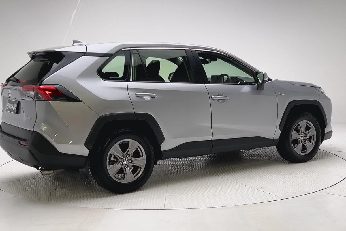 2025 Toyota RAV4 GX-2WD in Silver