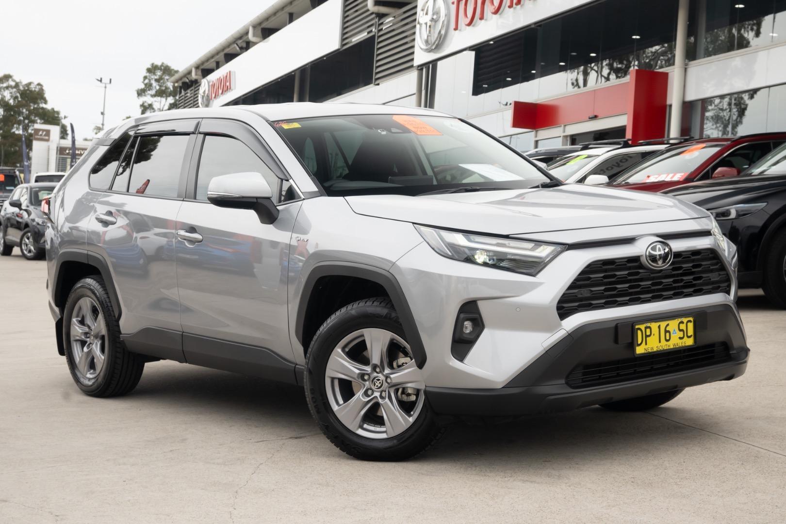 2025 Toyota RAV4 GX in Silver