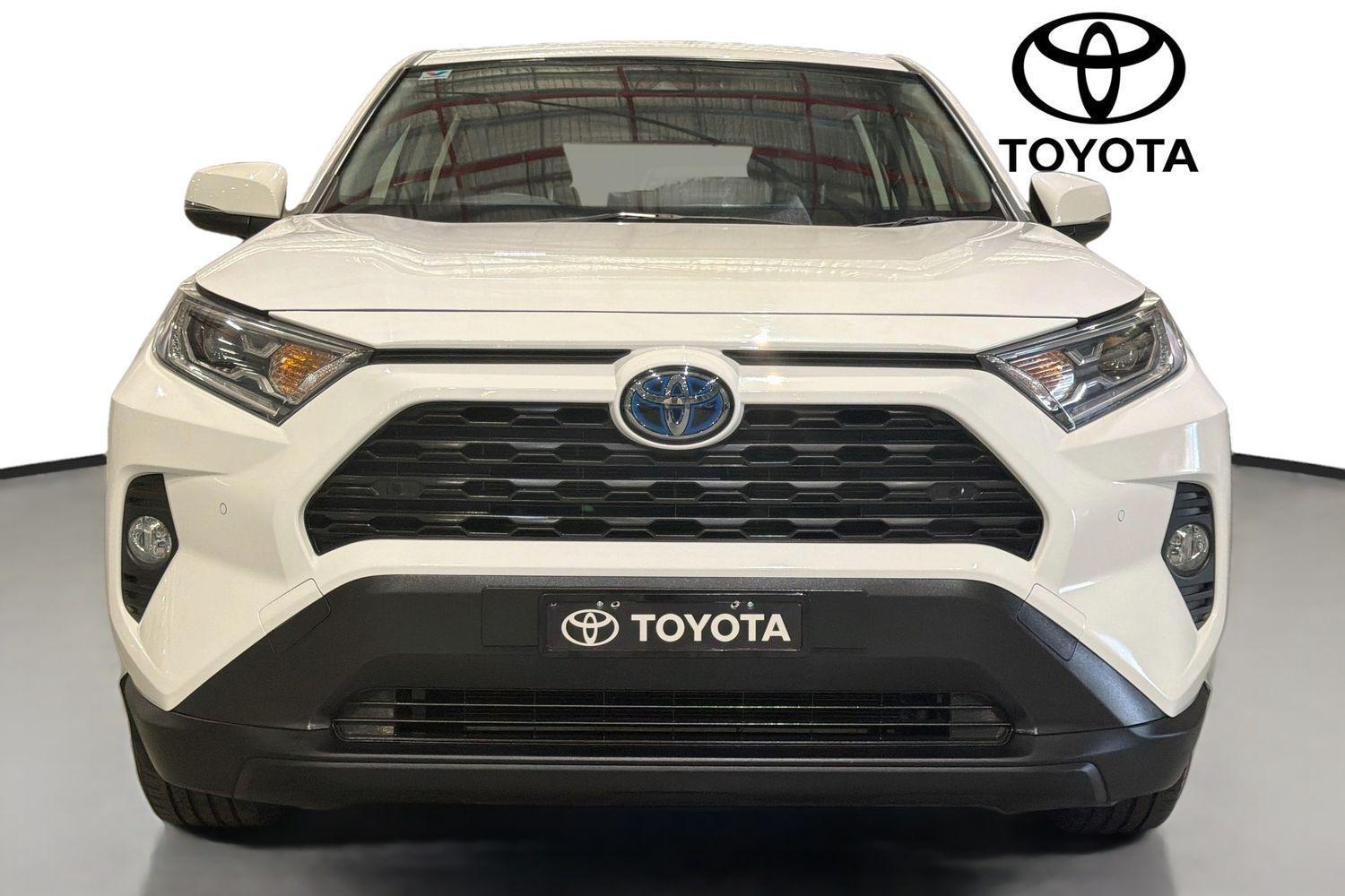 2020 Toyota RAV4 GX-2WD in White