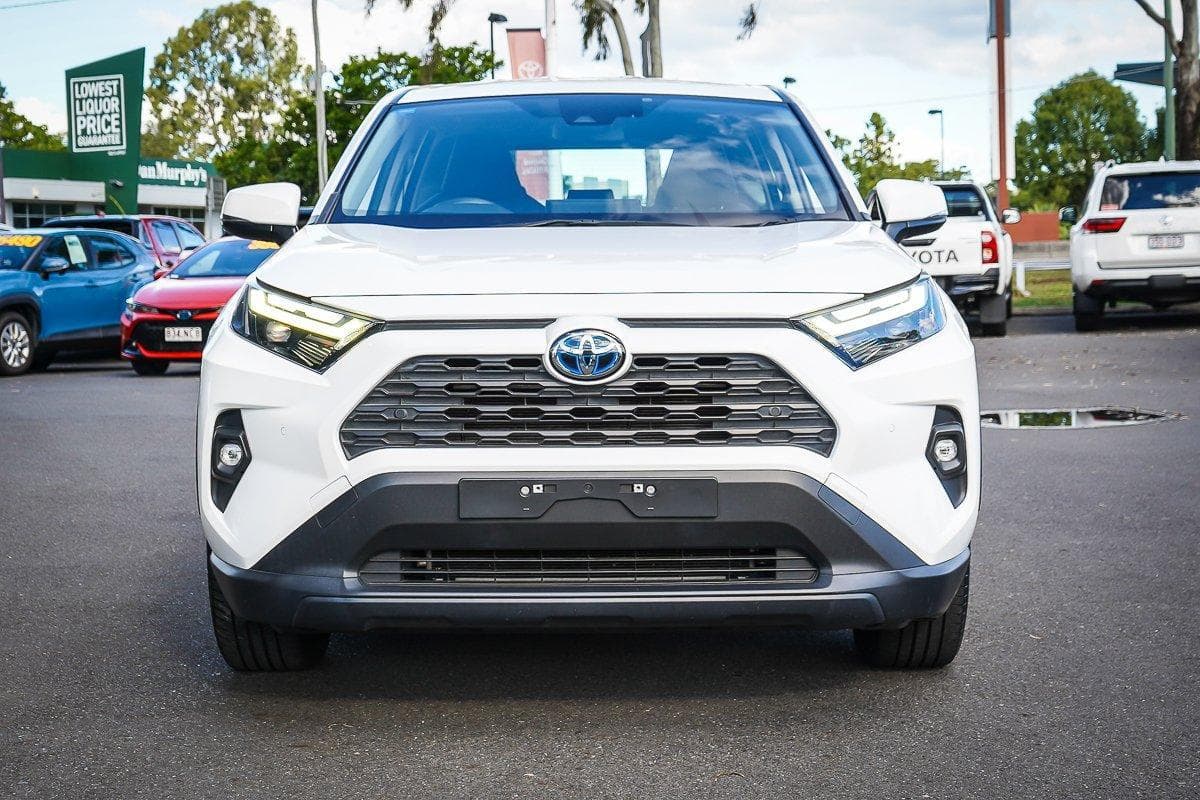 2022 Toyota RAV4 GX-2WD in White