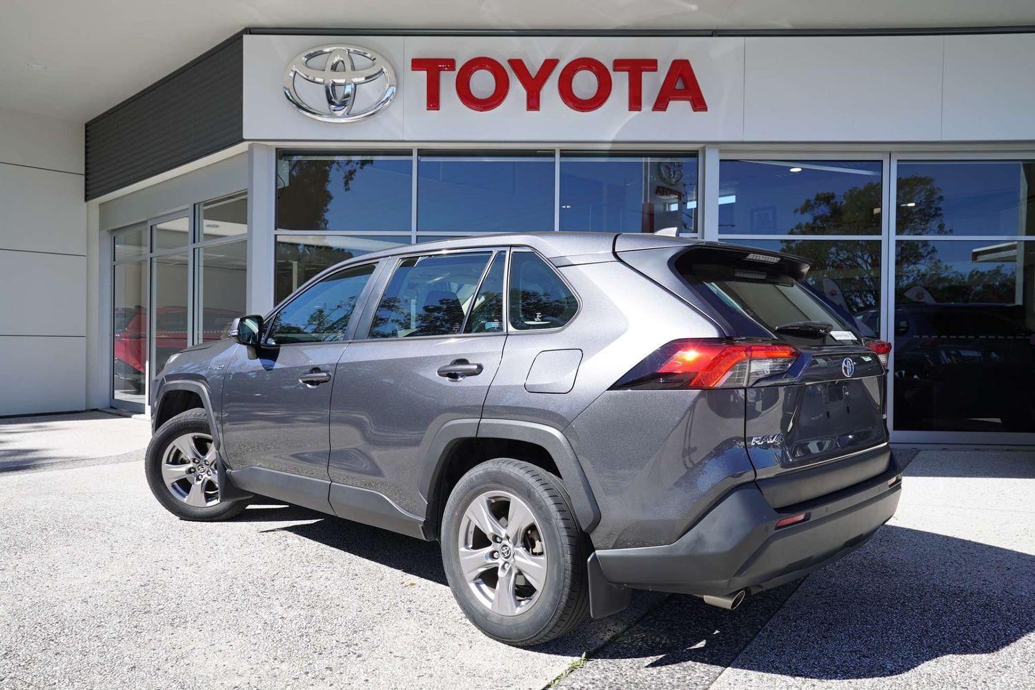 2024 Toyota RAV4 GX-2WD in Silver