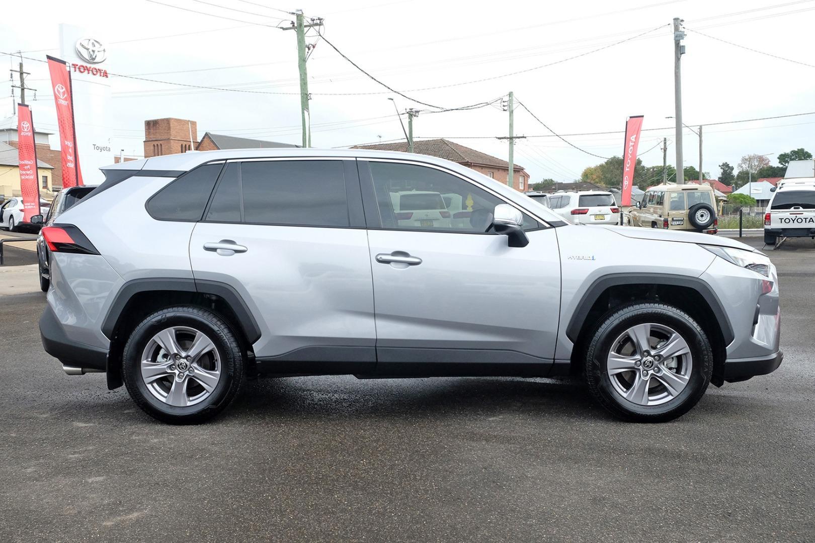 2024 Toyota RAV4 GX-2WD in Silver