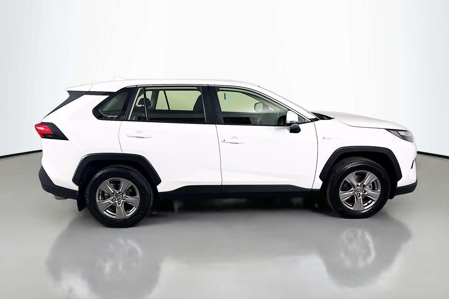 2024 Toyota RAV4 GX in White
