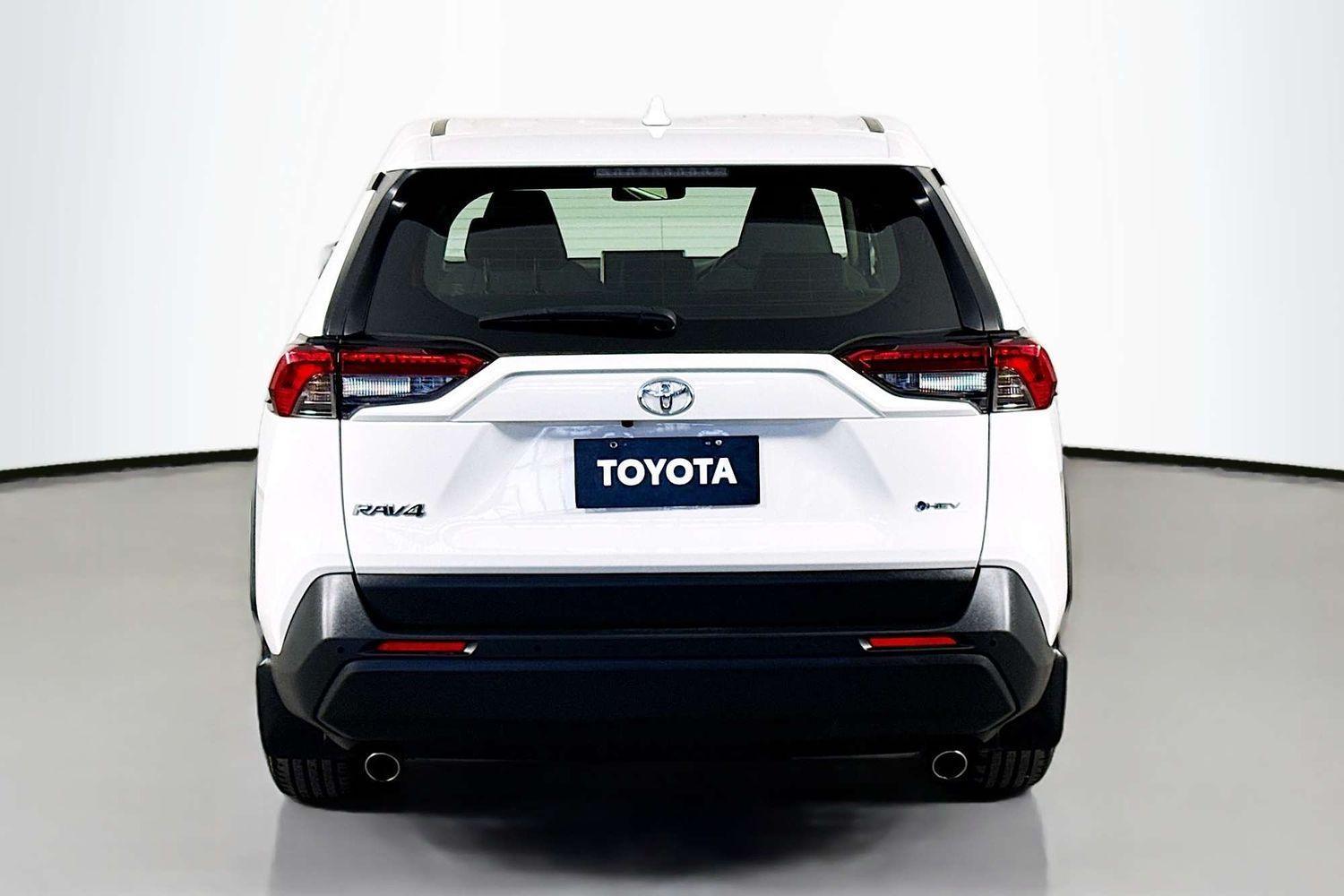 2024 Toyota RAV4 GX in White