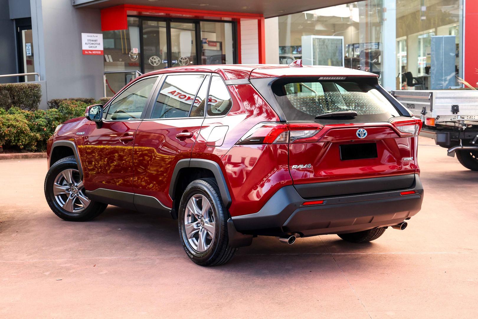2022 Toyota RAV4 GX-2WD in Red